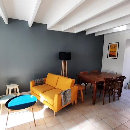 Maison De Pecheur Renovee Avec Cour Proche Du Port Les Sables-dʼOlonne Exterior foto