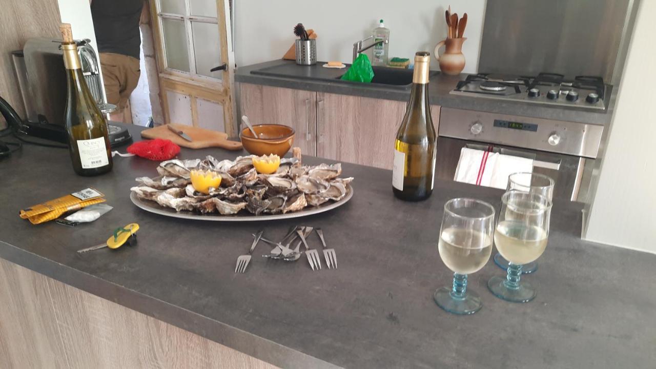 Maison De Pecheur Renovee Avec Cour Proche Du Port Les Sables-dʼOlonne Exterior foto