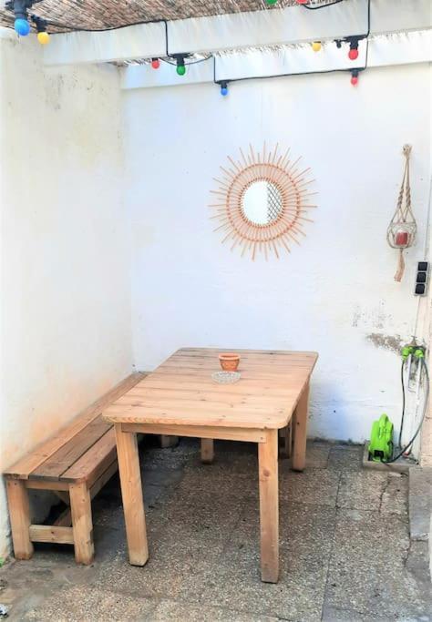 Maison De Pecheur Renovee Avec Cour Proche Du Port Les Sables-dʼOlonne Exterior foto